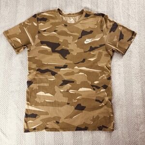 Nike - Youth Small - Camo T-Shirt - 100% Cotton